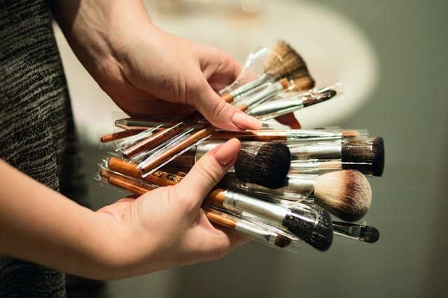 How To Wash Makeup Brushes