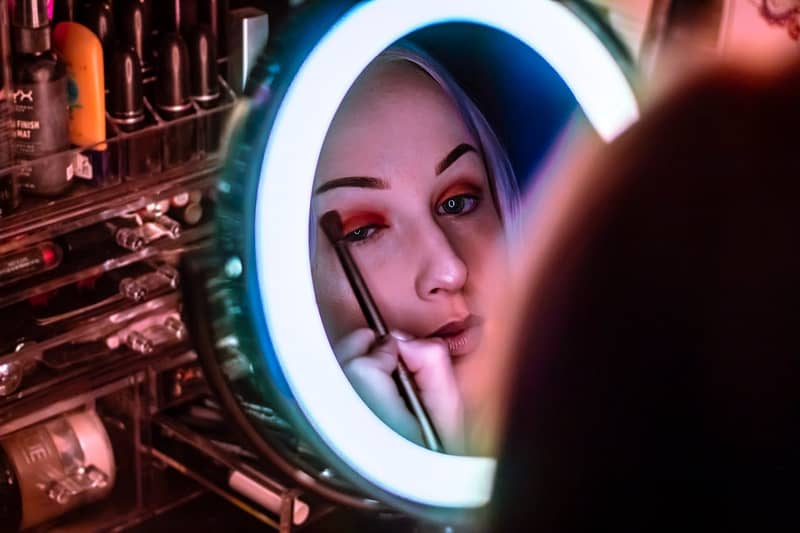 How to transform your makeup from day to night