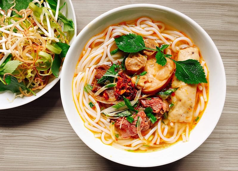 How to make Noodles with cod & mango